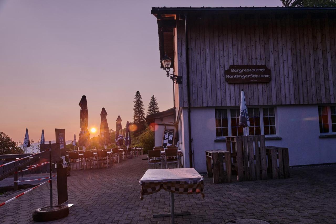 Montlinger Schwamm Hotel Oberriet Exterior photo